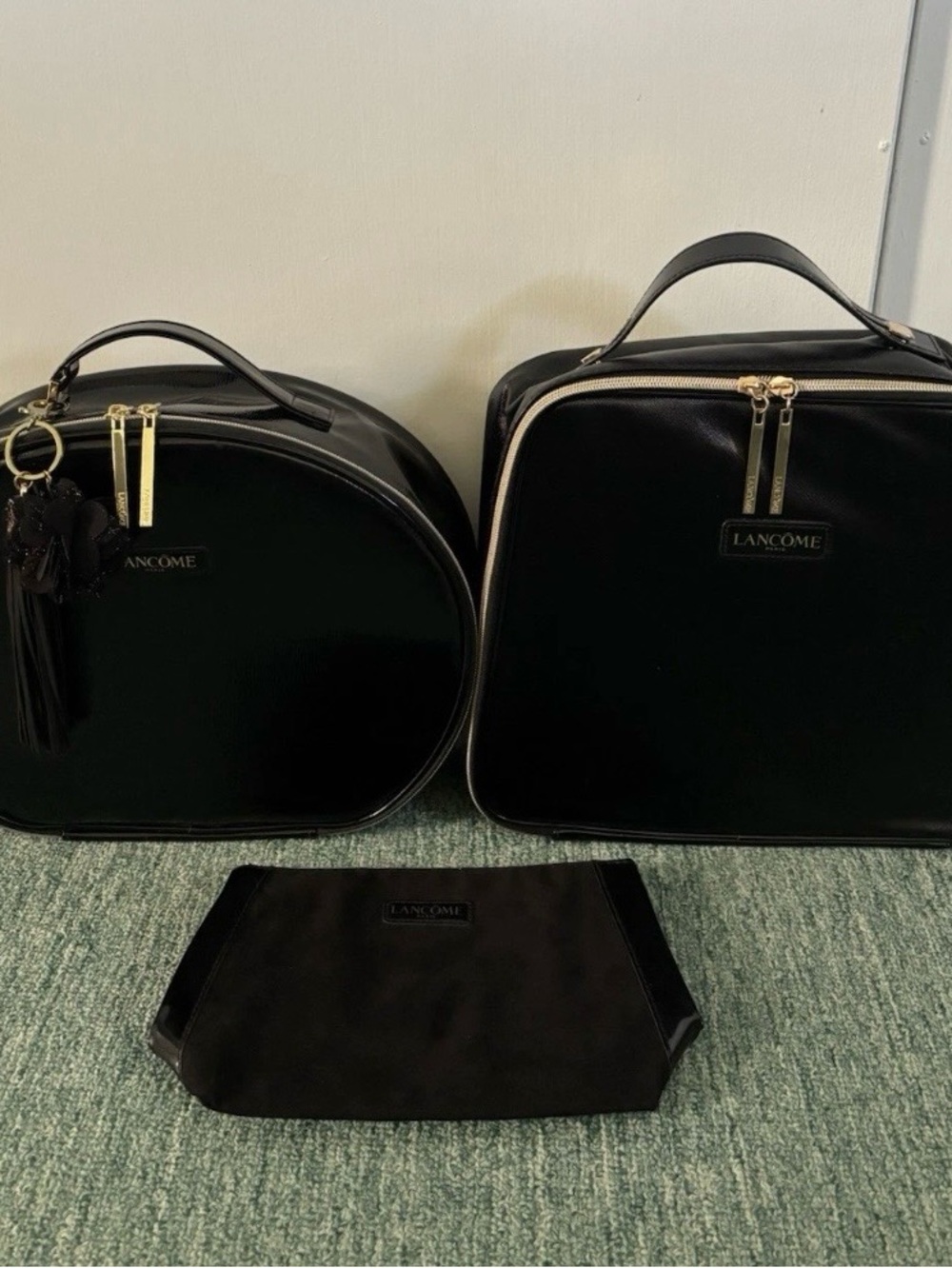 Lancôme Paris Women’s Large Black Makeup Cosmetic Case Bag Lot Storage Travel